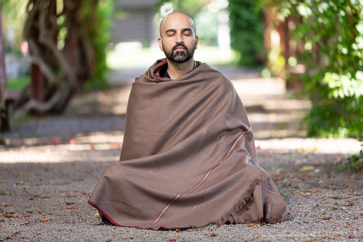 Meditation Shawl / Meditation Blanket / Prayer Shawl for Men Women (Clarity) - Meditation Shawl