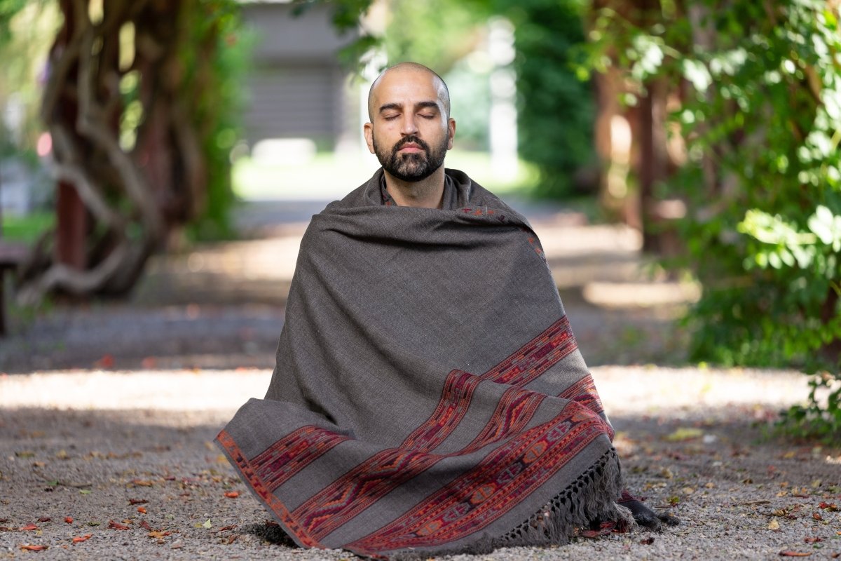 Meditation Shawl / Meditation Blanket / Prayer Shawl for Men Women (Energize) - Meditation Shawl