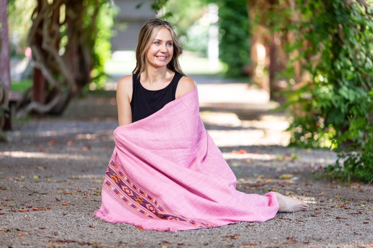 Meditation Shawl / Meditation Blanket / Prayer Shawl for Men Women (Love) - Meditation Shawl