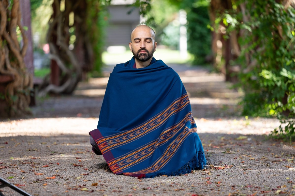 Meditation Shawl / Meditation Blanket / Prayer Shawl for Men Women (Truth) - Meditation Shawl