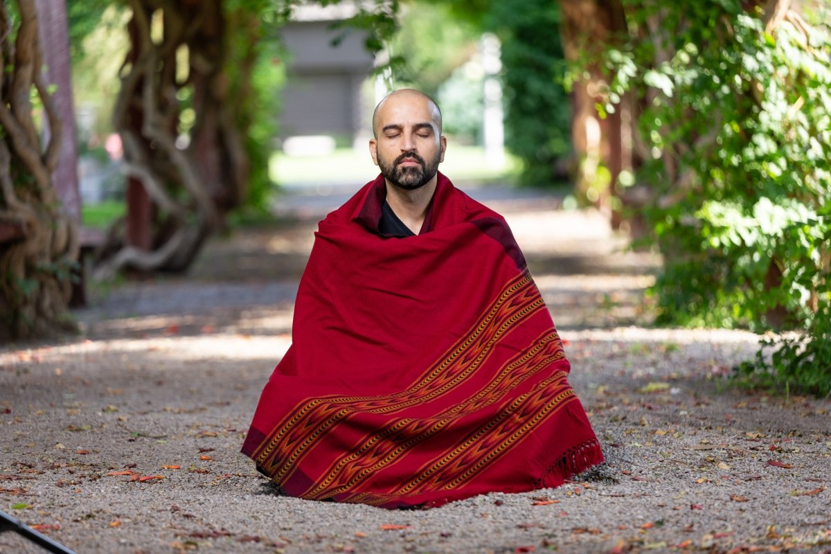 Meditation Shawl / Meditation Blanket / Prayer Shawl for Men Women (Truth) - Meditation Shawl