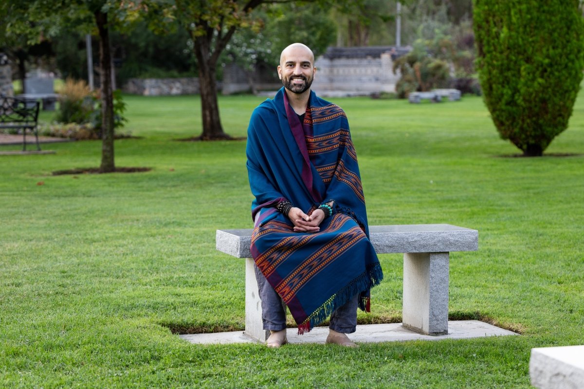 Meditation Shawl / Meditation Blanket / Prayer Shawl for Men Women (Truth) - Meditation Shawl