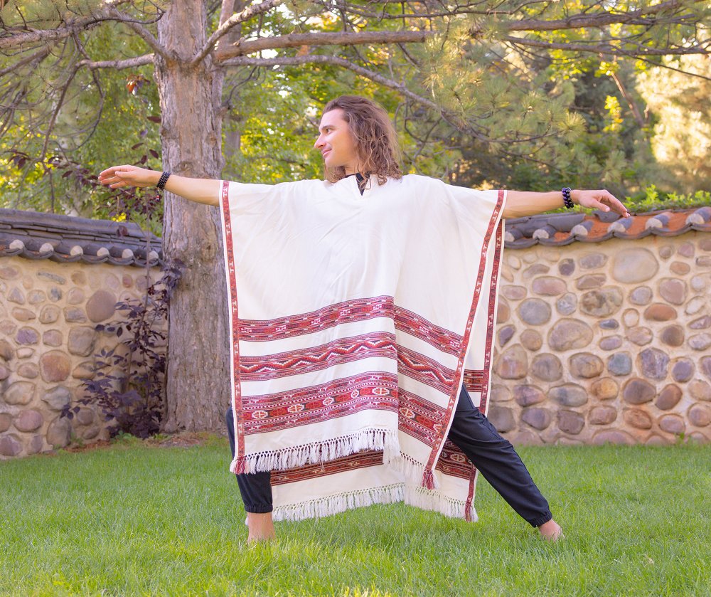 Poncho (Experience) -