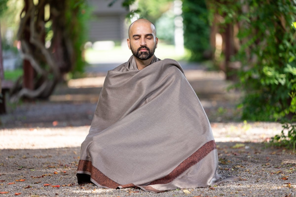 Meditation Shawl / Meditation Blanket / Prayer Shawl for Men Women (Gratitude) - Meditation Shawl