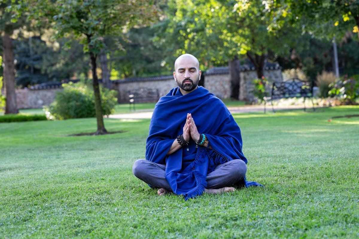 Meditation Shawl / Meditation Blanket / Prayer Shawl for Men Women (Simplicity) - Meditation Shawl